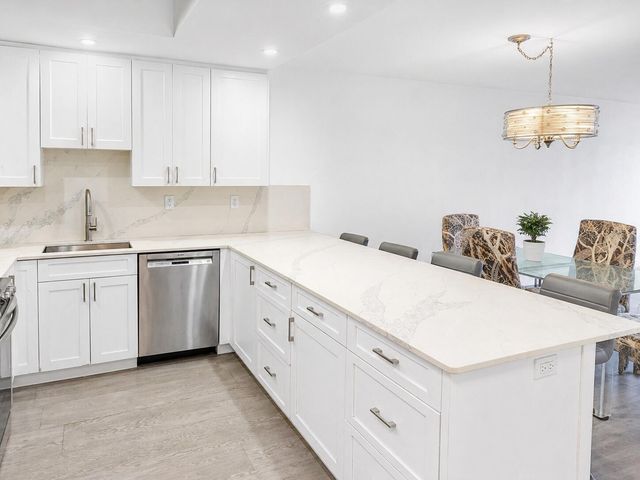 600 Three Islands Boulevard 1016, Hallandale Beach, FL 33009