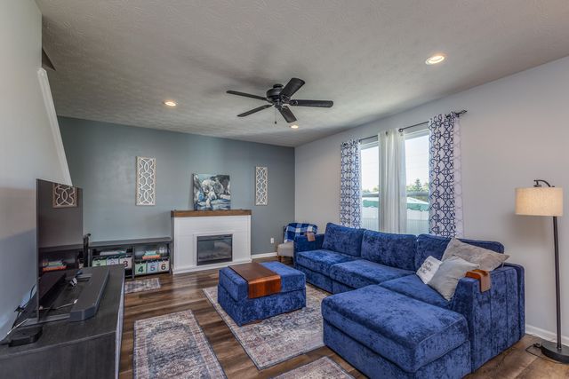 4161 Spicebush Drive 4161 Spicebush Drive, Tipp City, OH 45371