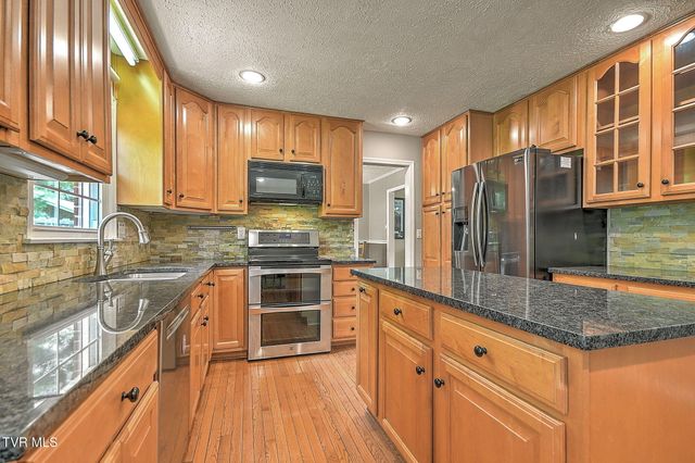 118 Bogey Drive, Abingdon, VA 24211