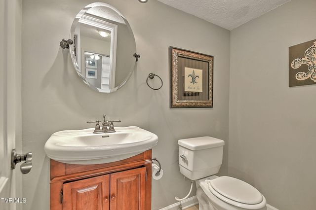 118 Bogey Drive, Abingdon, VA 24211