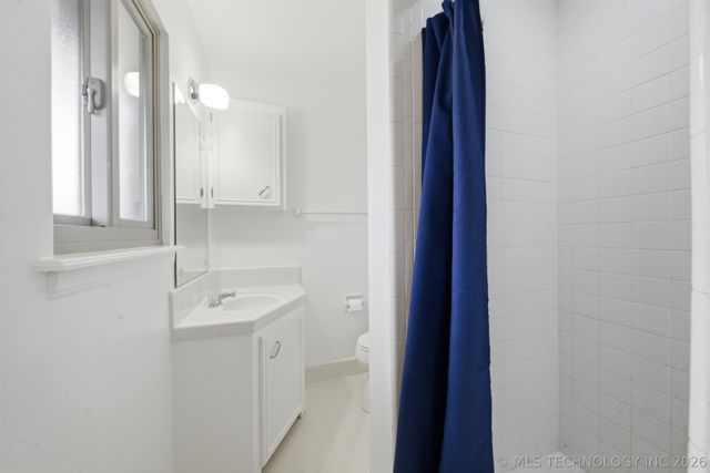 5618 E 36th Street S, Tulsa, OK 74135