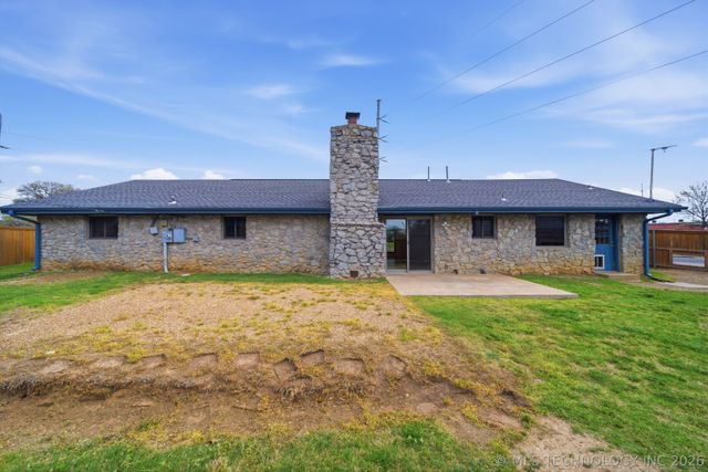 5618 E 36th Street S, Tulsa, OK 74135