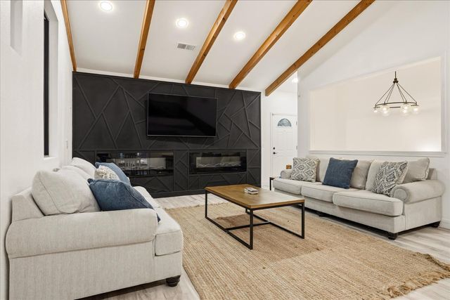 39490 Crane Valley Court, Bass Lake, CA 93604