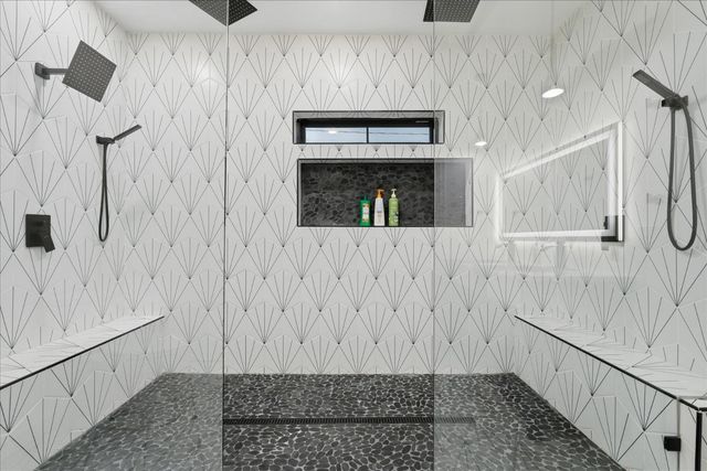 39490 Crane Valley Court, Bass Lake, CA 93604