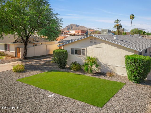 6912 E EDGEMONT Avenue, Scottsdale, AZ 85257