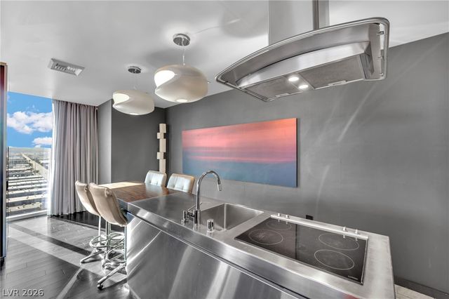 4381 West Flamingo Road 2022, Las Vegas, NV 89103