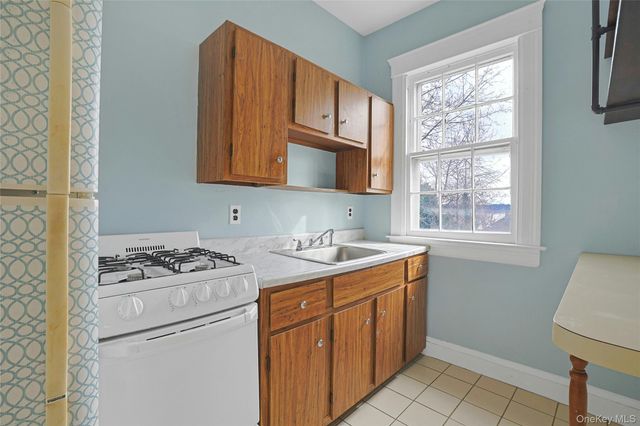 105 S Broadway 104, Nyack, NY 10960