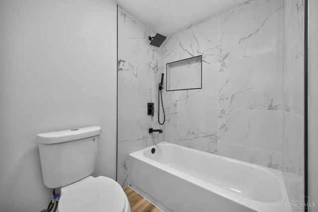 12022 Kenn Road, Springdale, OH 45240