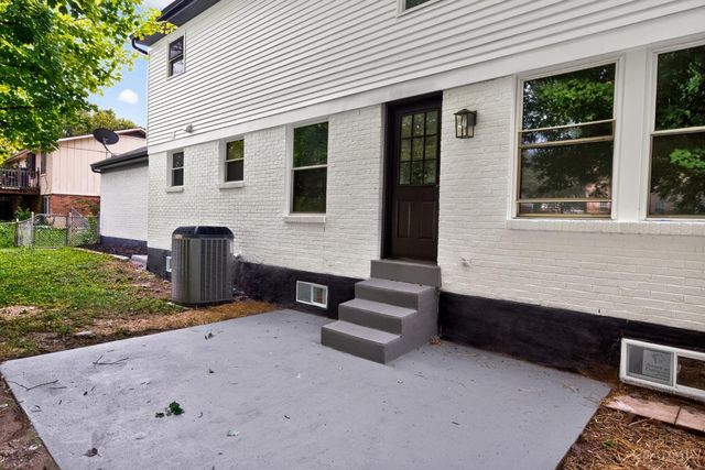 12022 Kenn Road, Springdale, OH 45240