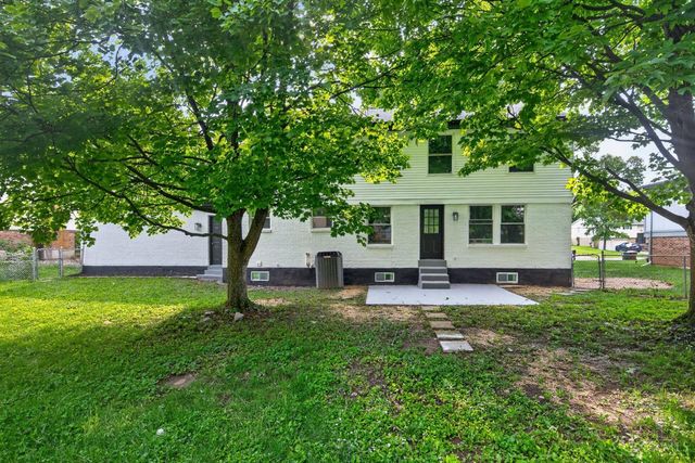 12022 Kenn Road, Springdale, OH 45240