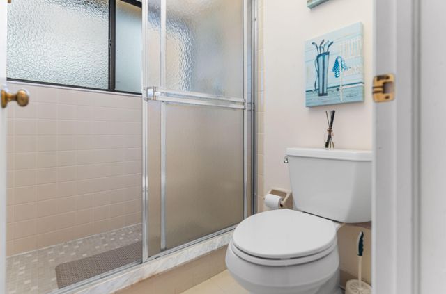 229 Old Meadow Way, Palm Beach Gardens, FL 33418