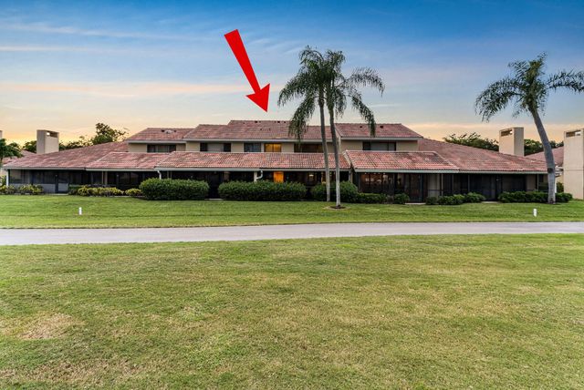 229 Old Meadow Way, Palm Beach Gardens, FL 33418