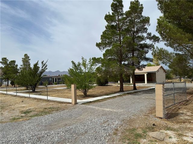 5300 South Corrine Street, Pahrump, NV 89048