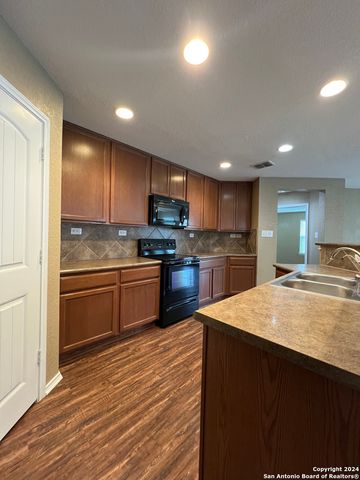 9058 CANTER HORSE, San Antonio, TX 78254