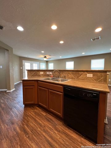 9058 CANTER HORSE, San Antonio, TX 78254