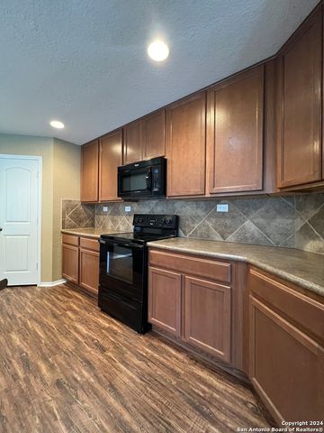 9058 CANTER HORSE, San Antonio, TX 78254