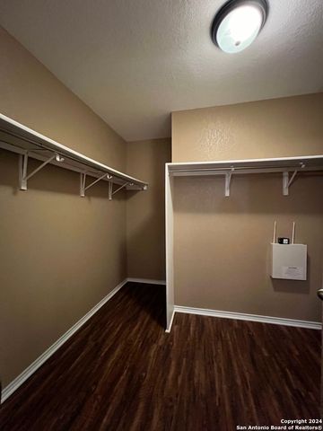 9058 CANTER HORSE, San Antonio, TX 78254