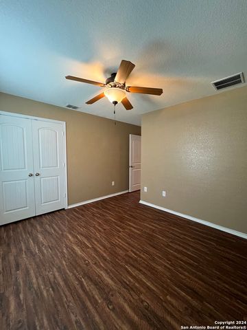 9058 CANTER HORSE, San Antonio, TX 78254