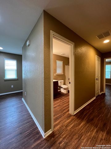 9058 CANTER HORSE, San Antonio, TX 78254