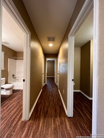 9058 CANTER HORSE, San Antonio, TX 78254
