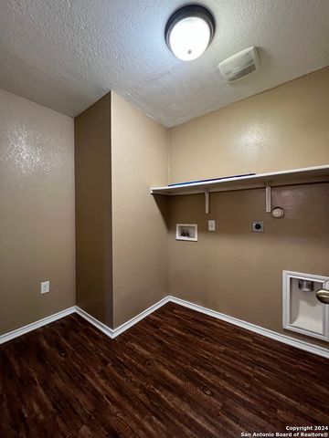 9058 CANTER HORSE, San Antonio, TX 78254