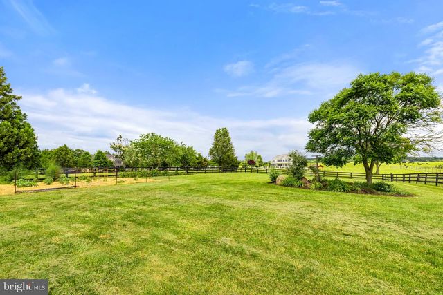 39311 RICKARD RD, Lovettsville, VA 20180