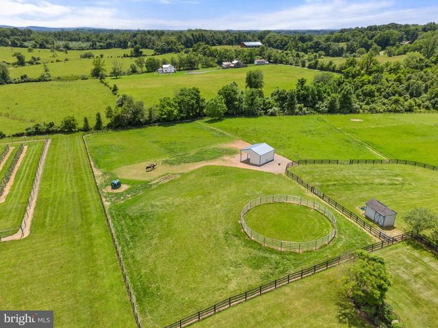 39311 RICKARD RD, Lovettsville, VA 20180