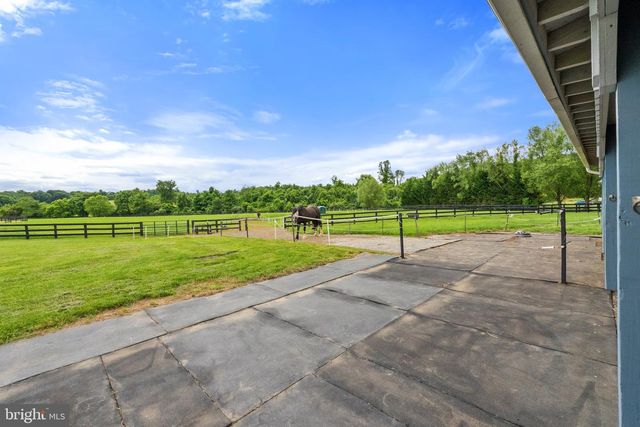 39311 RICKARD RD, Lovettsville, VA 20180