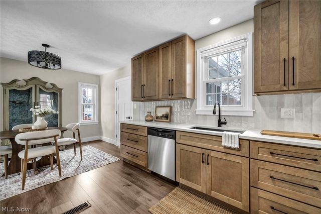 3630 Raymont Boulevard, University Heights, OH 44118