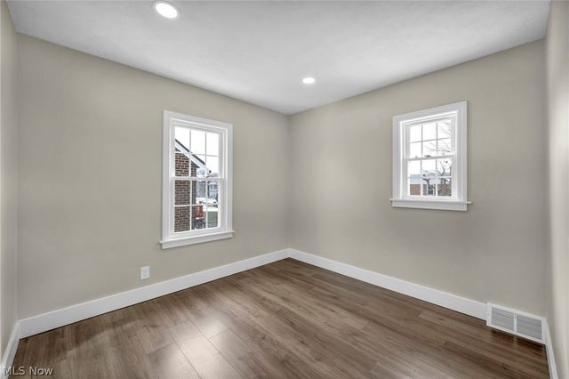 3630 Raymont Boulevard, University Heights, OH 44118