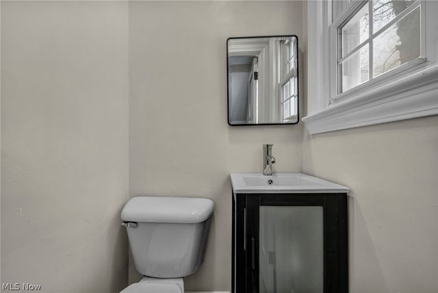 3630 Raymont Boulevard, University Heights, OH 44118