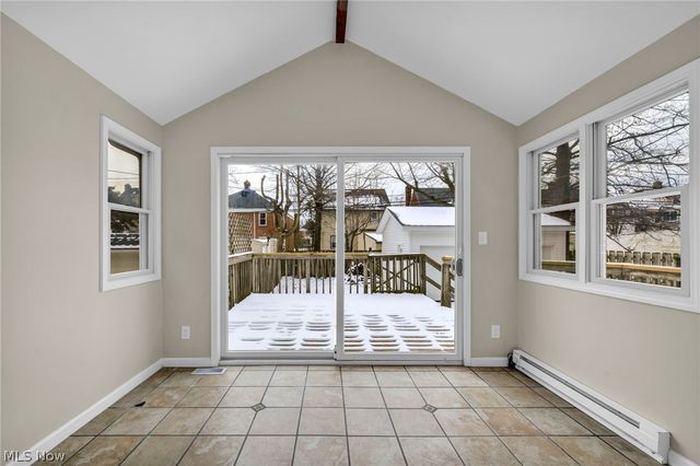 3630 Raymont Boulevard, University Heights, OH 44118