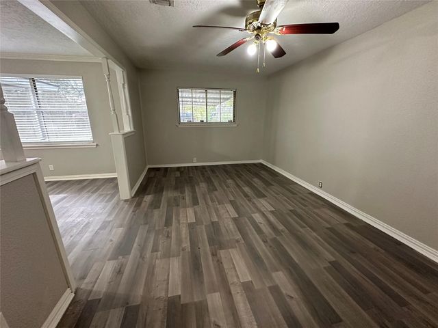 9505 Everglade Drive, Houston, TX 77078