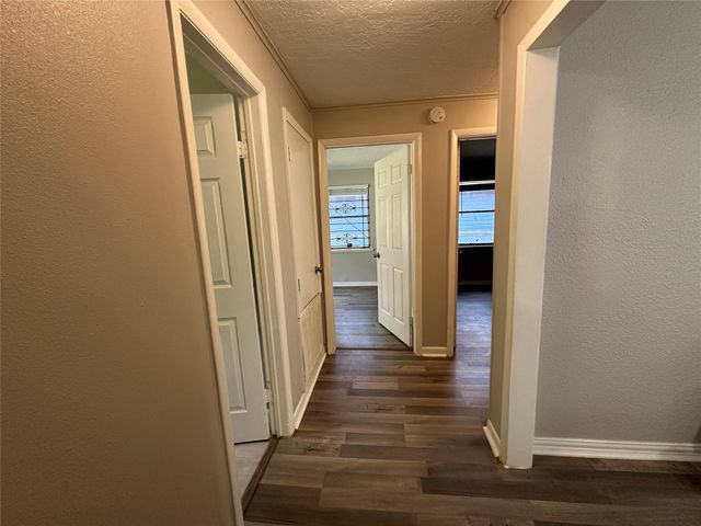 9505 Everglade Drive, Houston, TX 77078