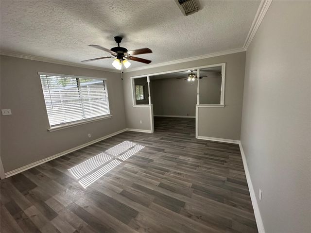 9505 Everglade Drive, Houston, TX 77078