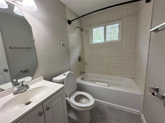 9505 Everglade Drive, Houston, TX 77078