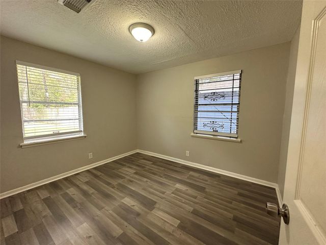 9505 Everglade Drive, Houston, TX 77078