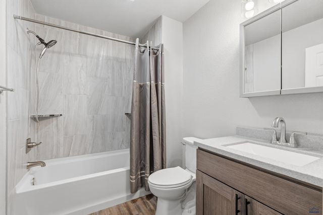 929 HALLEY AVE, Rapid City, SD 57701