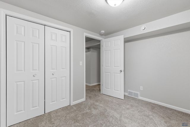 929 HALLEY AVE, Rapid City, SD 57701