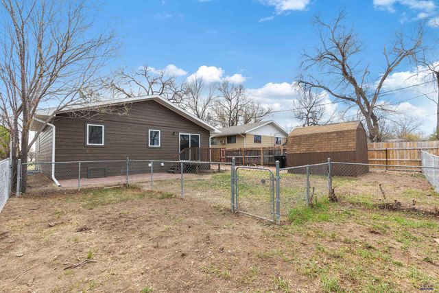 929 HALLEY AVE, Rapid City, SD 57701