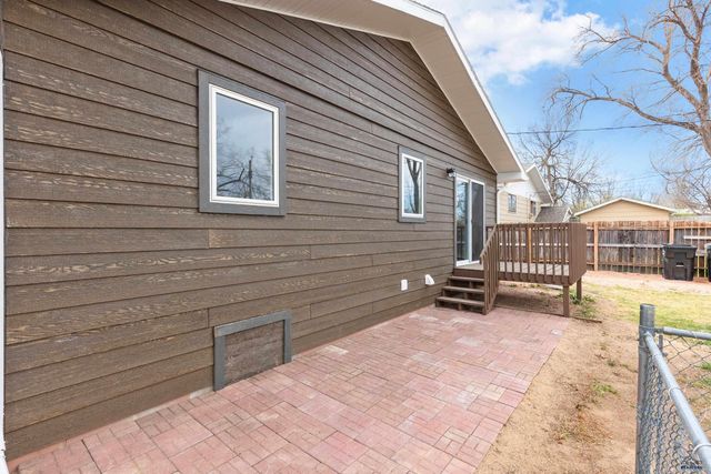 929 HALLEY AVE, Rapid City, SD 57701