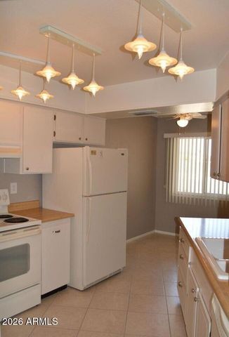19238 N CAMINO DEL SOL --, Sun City West, AZ 85375