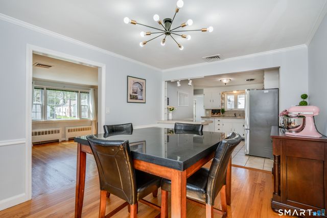 42 Haynes Road, West Hartford, CT 06117