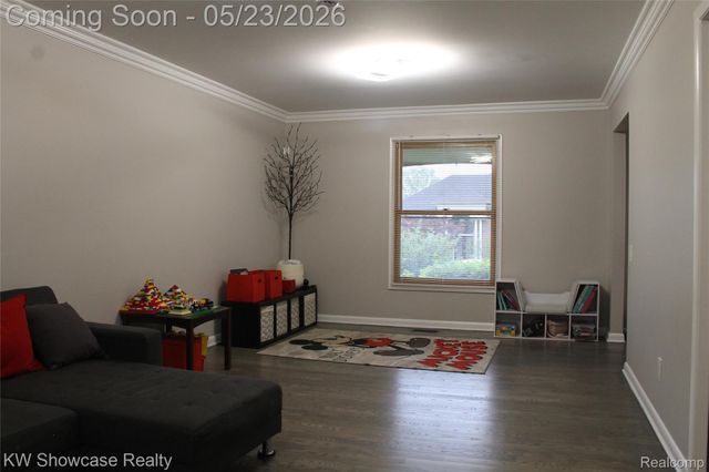 5226 Green Road, West Bloomfield Charter Township, MI 48323