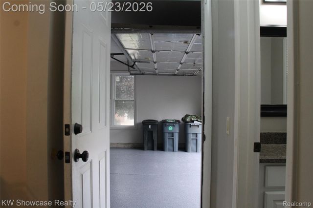 5226 Green Road, West Bloomfield Charter Township, MI 48323