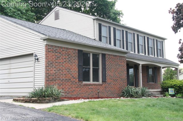 5226 Green Road, West Bloomfield Charter Township, MI 48323