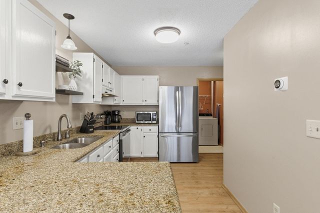 3690 Linden Place, White Bear Lake, MN 55110