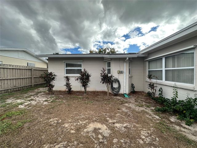 13613 87TH AVENUE, Seminole, FL 33776