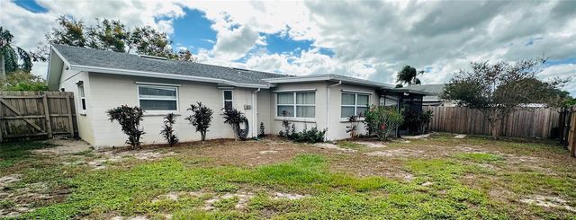 13613 87TH AVENUE, Seminole, FL 33776
