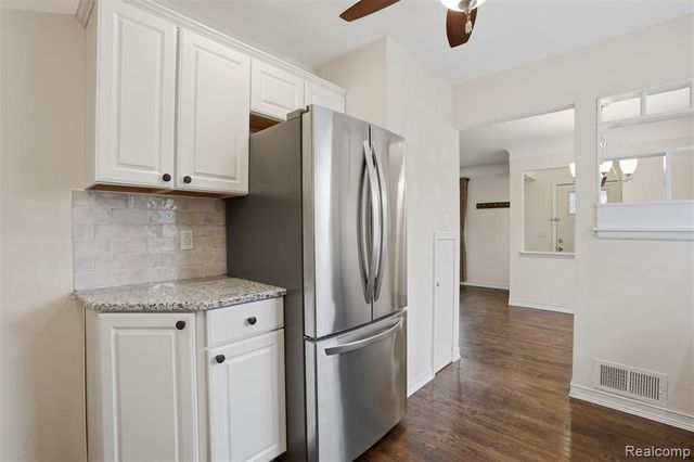 831 Loyola Drive, Ann Arbor, MI 48103
